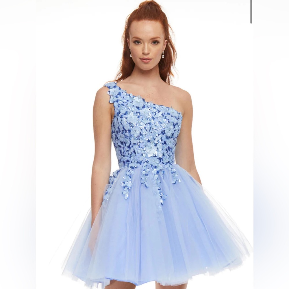 ASHLEY LAUREN STYLE 4453